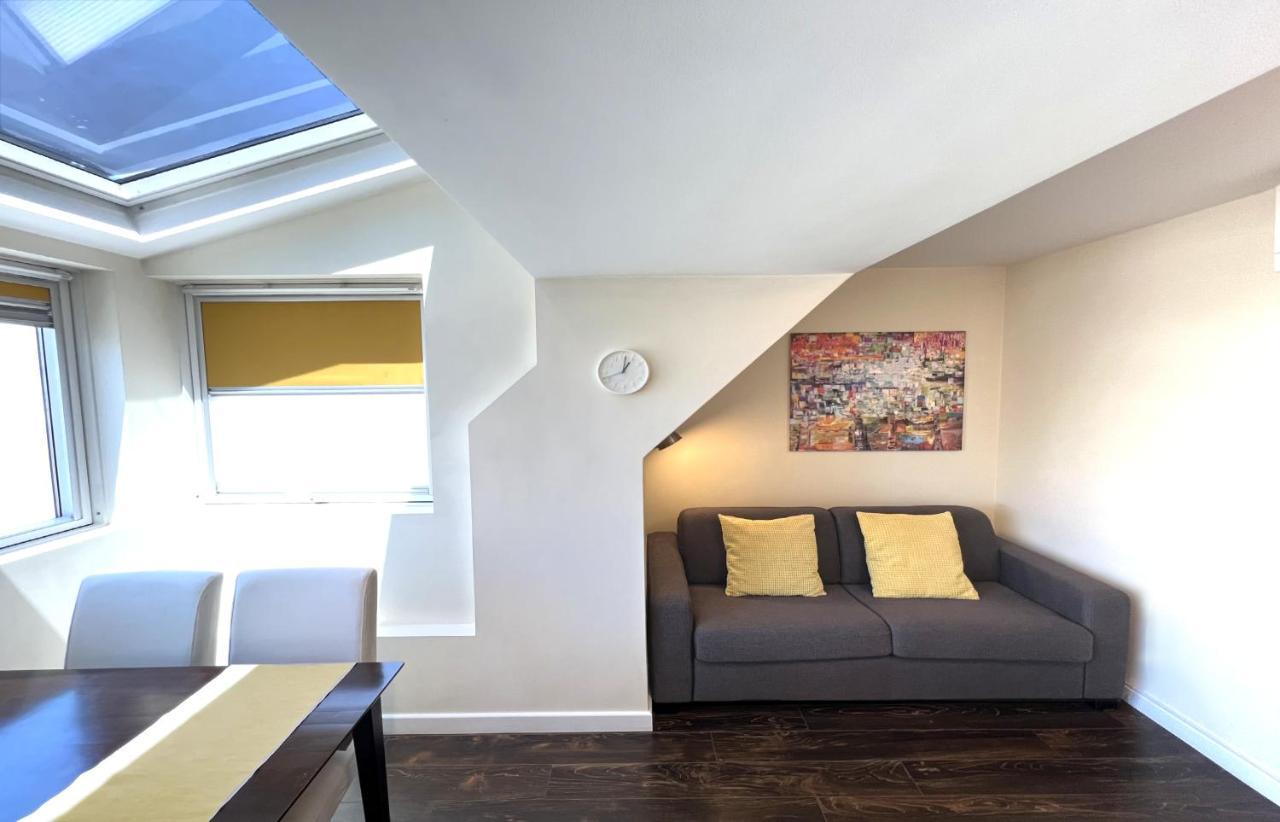 Unique Luxurious Jacuzzi Penthouse Duplex In City Center! 2 Baths! Free Parking! โซเฟีย ภายนอก รูปภาพ
