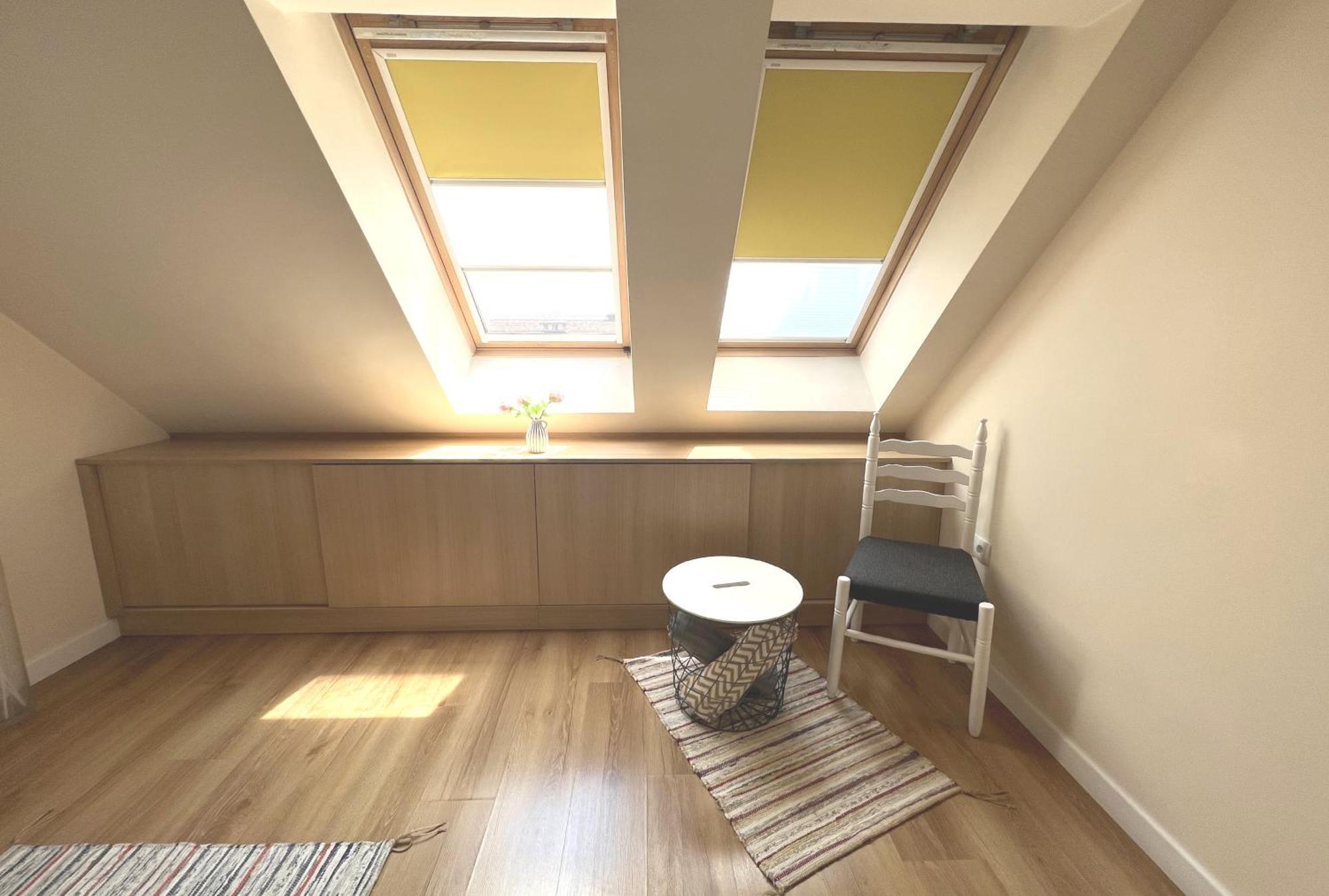 Unique Luxurious Jacuzzi Penthouse Duplex In City Center! 2 Baths! Free Parking! โซเฟีย ภายนอก รูปภาพ